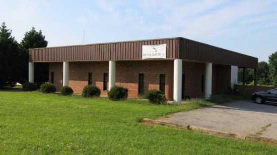 FOR SALE - 5100 sq ft office/warehouse off I-85 Sp