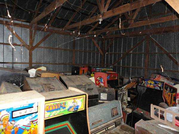 Arcade Cabinets.jpg